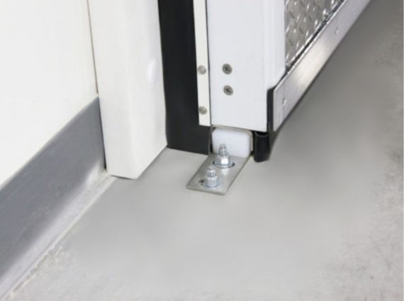 Cold Storage Doors Reliable Jack Bolts